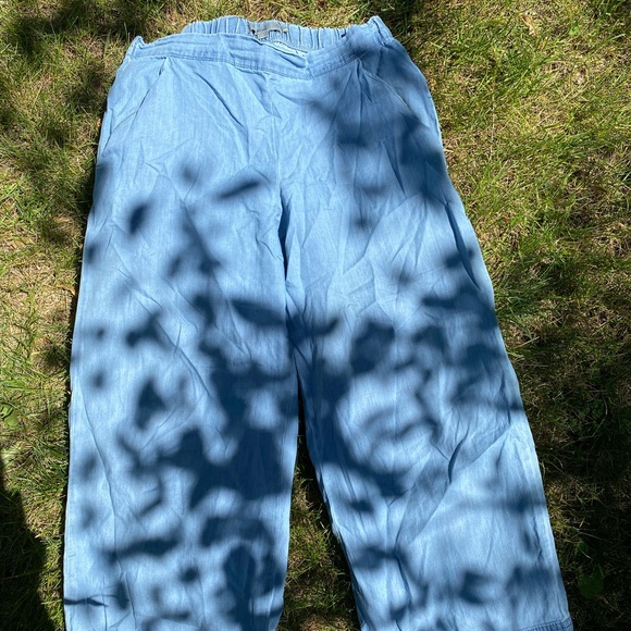 Soft Denim Summer 90s Vintage Style Capris - Picture 1 of 2